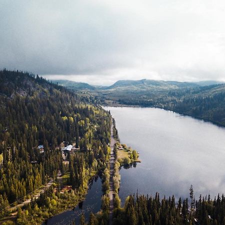 Chute Lake Lodge Naramata Buitenkant foto