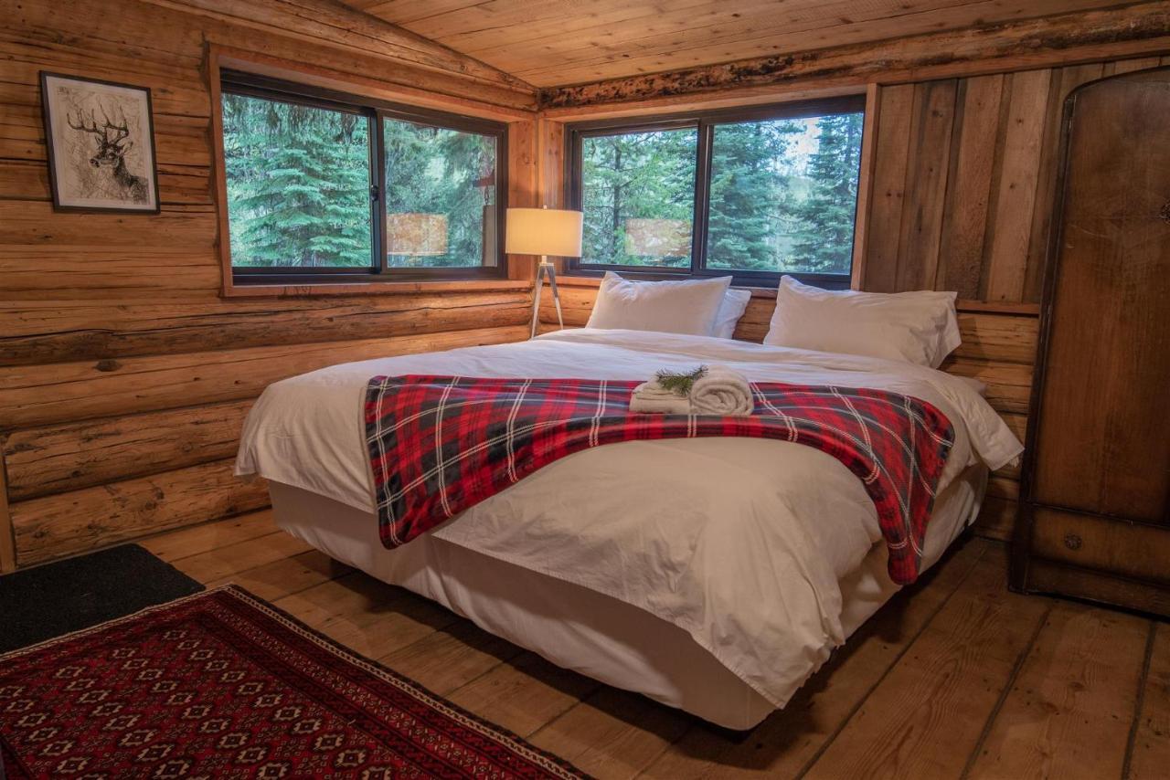 Chute Lake Lodge Naramata Buitenkant foto